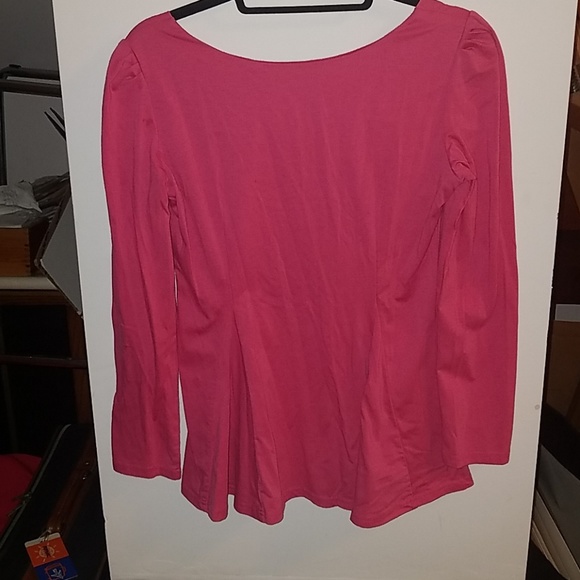 NWOT Pink peplum style long sleeve top - Picture 3 of 3